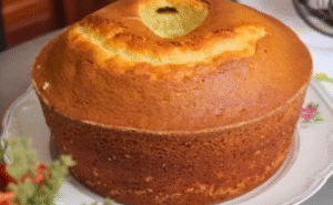 Bolo de Vó simples e fofinho