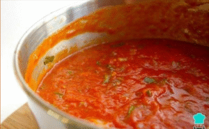 Molho de tomate caseiro rápido e fácil