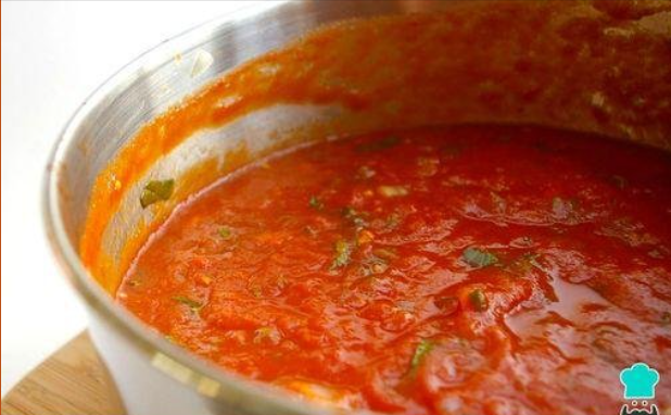 Molho de tomate caseiro rápido e fácil