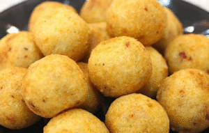 Bolinho De Batata Recheado Super Fácil, Rápido E Sequinho
