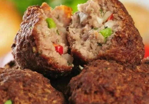 Bolinho de Carne Moída de Feira Crocante e Suculento